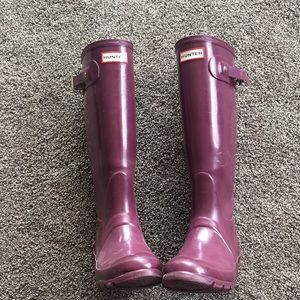 Purple hunter boots size 6